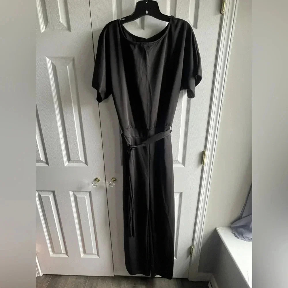 Women's Black Short Sleeve Jumpsuit with Waist Tie, Size XL
